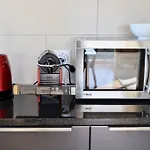 Appartement Good Location, Spacious, Comfortable And Bright!! Lausanne