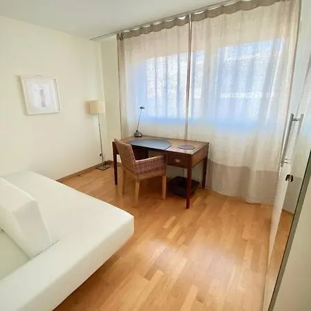 Good Location, Spacious, Comfortable And Bright!! 公寓 洛桑
