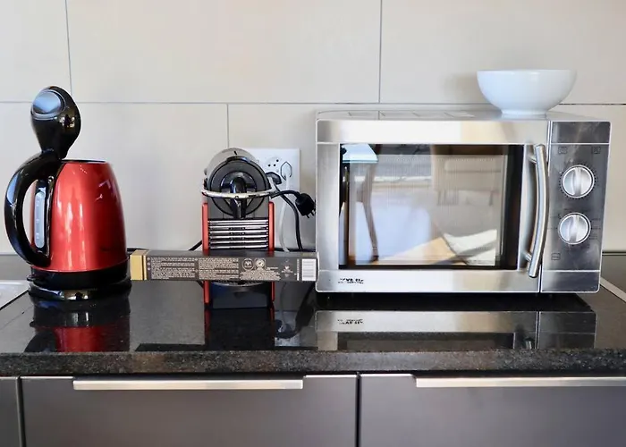 Apartmán Good Location, Spacious, Comfortable And Bright!! Лозана