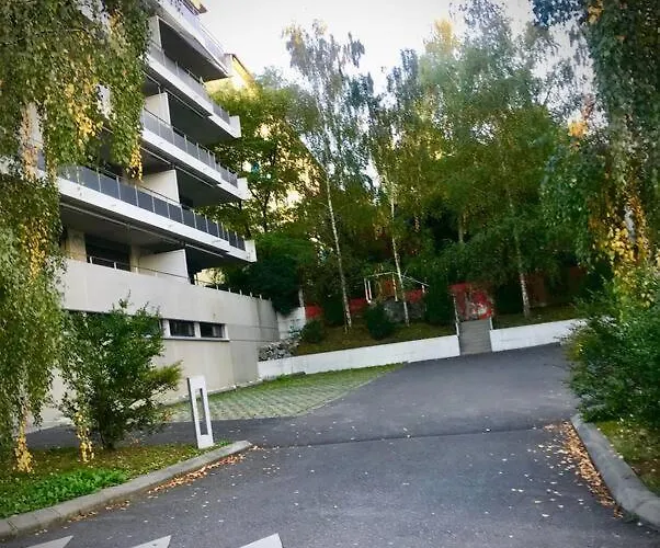 Apartment Good Location, Spacious, Comfortable And Bright!! Lausanne